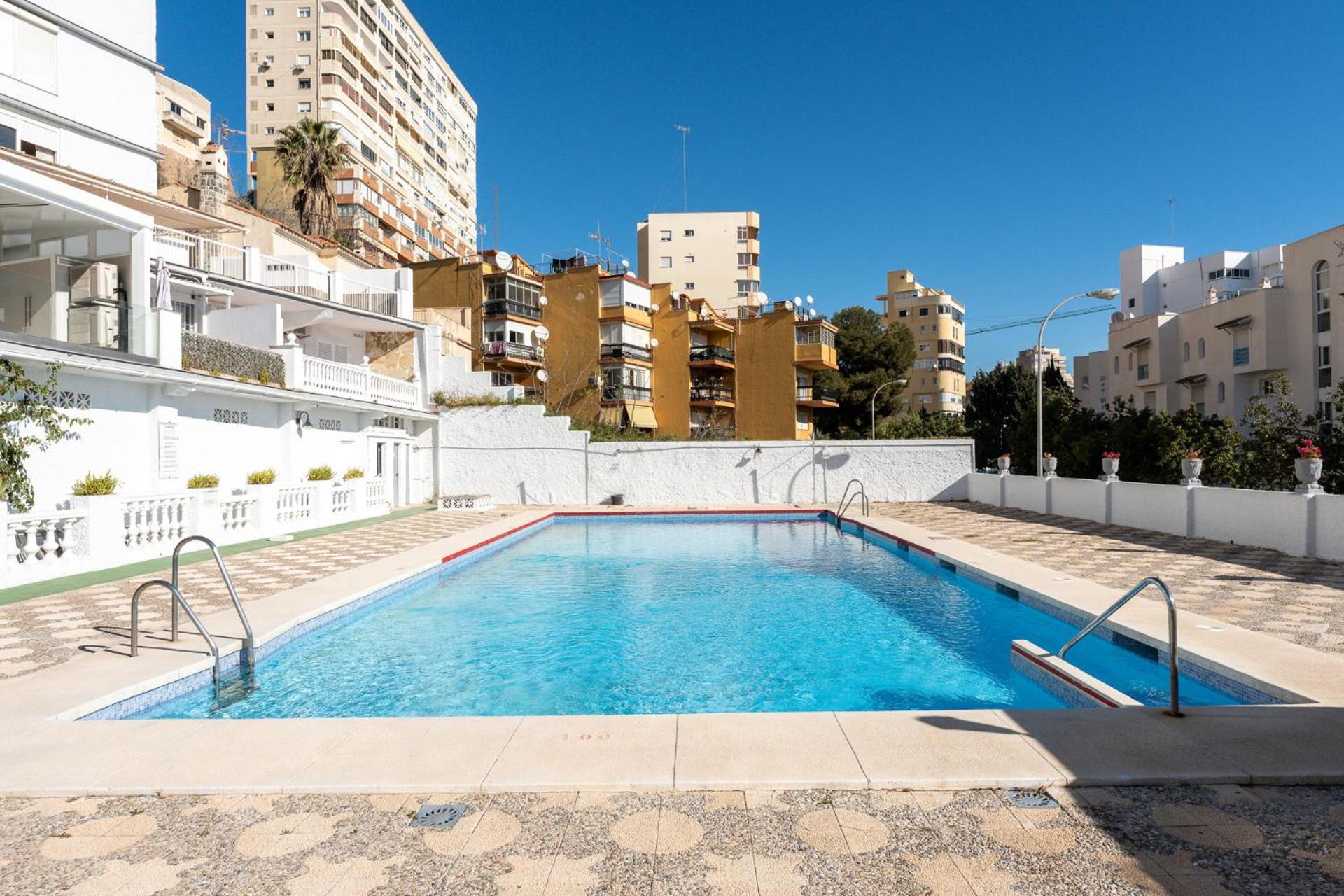 Malagasuite Holidays Apartment *